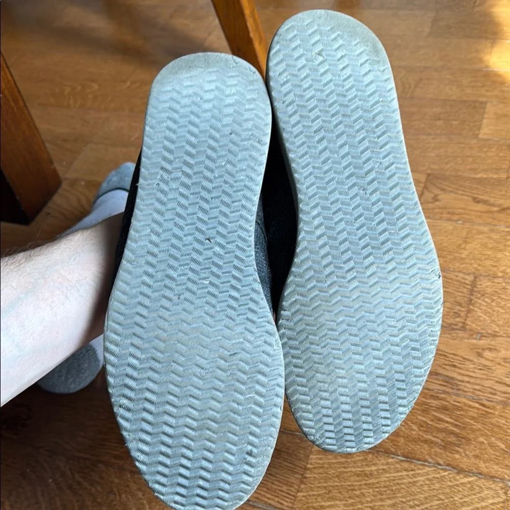 Men's Casual Gray Suede Lace-Up Shoes